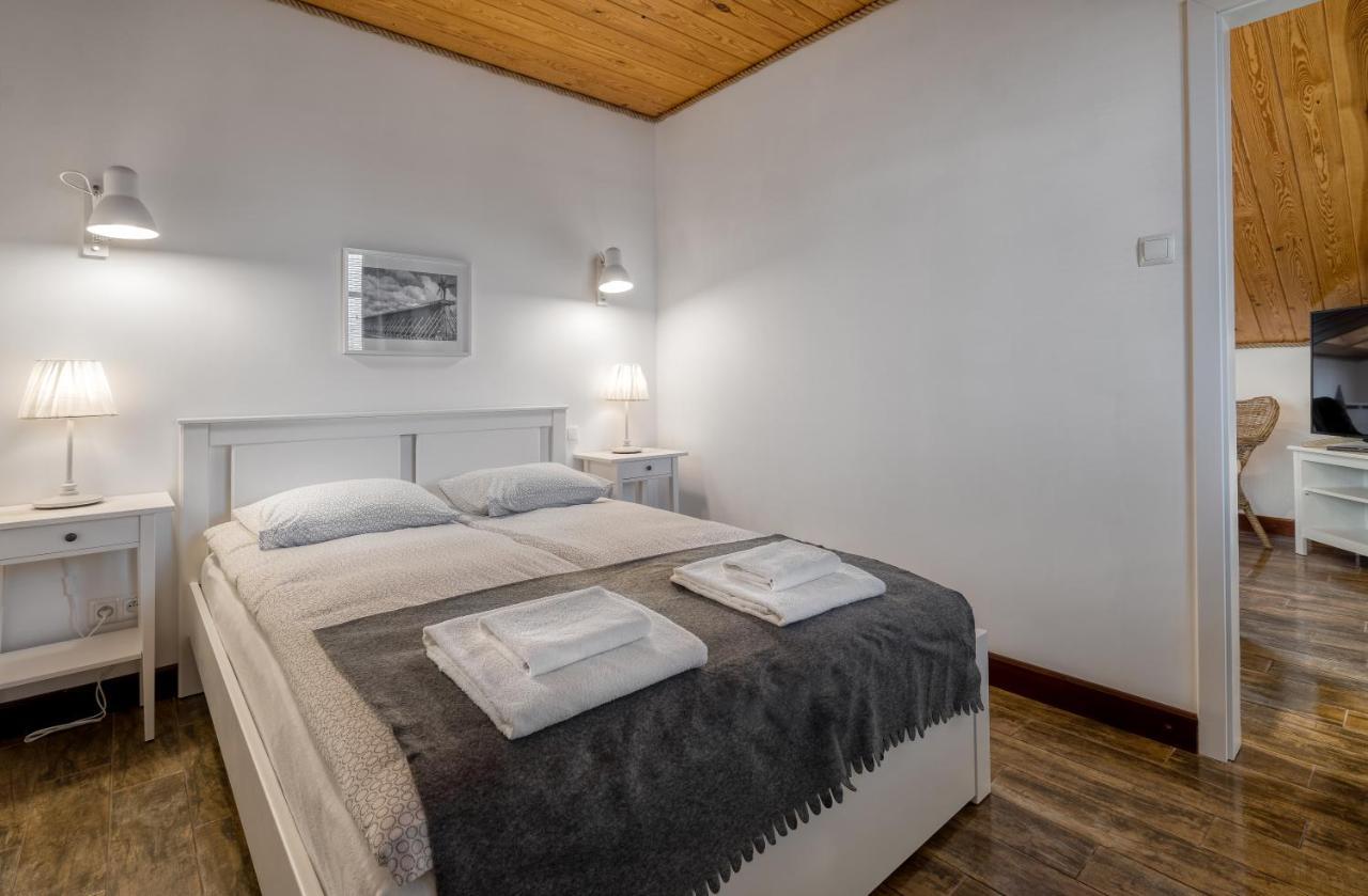 Apartamenty Zdrojowa 시에초시네크 외부 사진