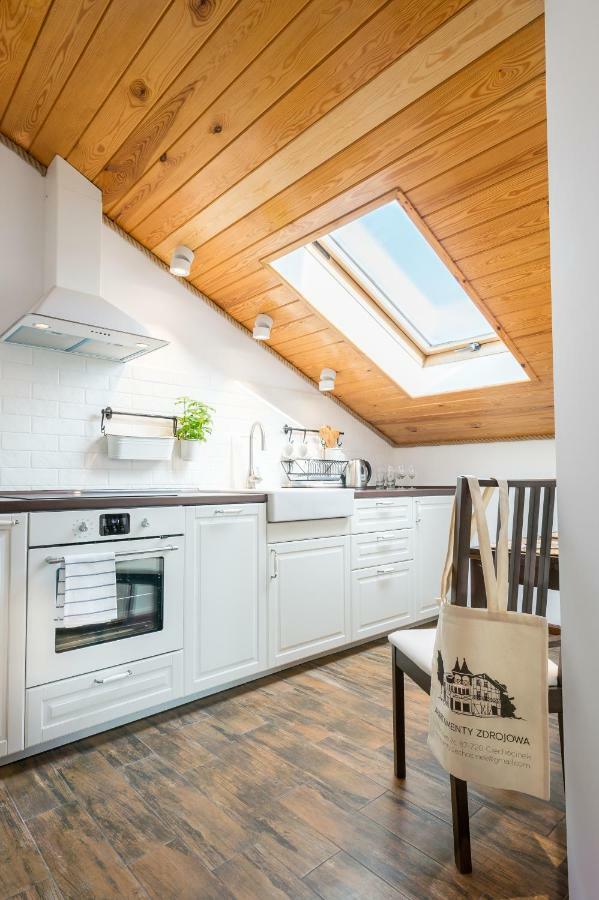 Apartamenty Zdrojowa 시에초시네크 외부 사진