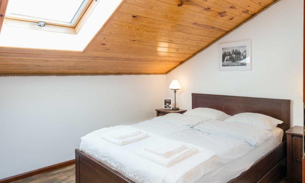 Apartamenty Zdrojowa 시에초시네크 외부 사진