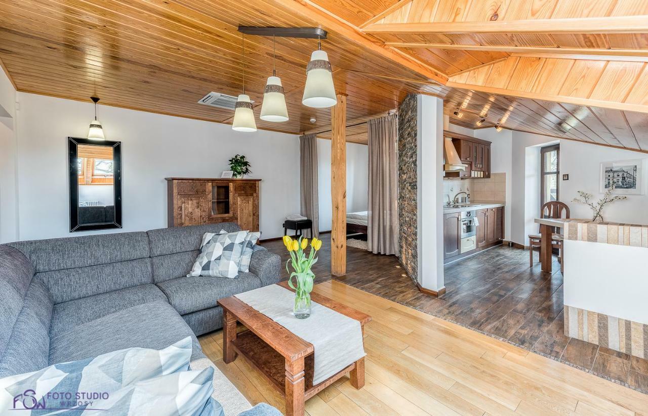 Apartamenty Zdrojowa 시에초시네크 외부 사진