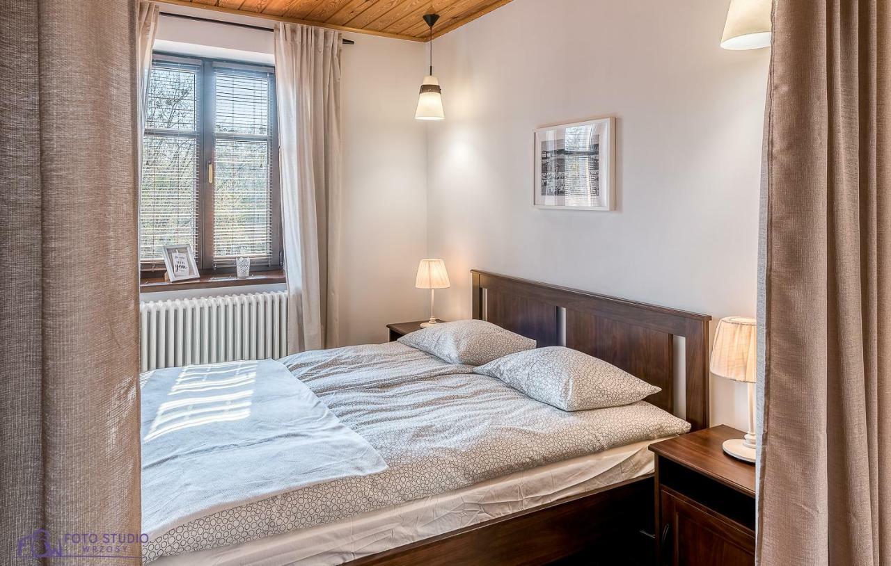 Apartamenty Zdrojowa 시에초시네크 외부 사진